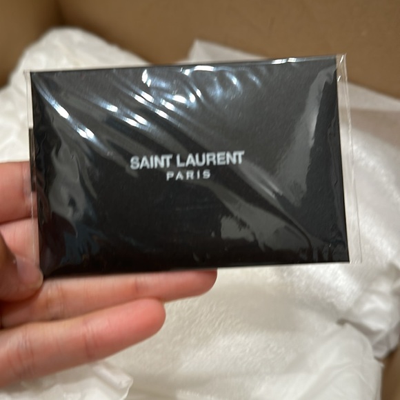 YSL Saint Laurent Niki Bag MediumChevron Neutral Pristine Condition original box - Picture 7 of 14